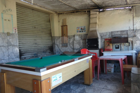 Casa à venda com 2 quartos em Vila Bissoto, Valinhos, SP