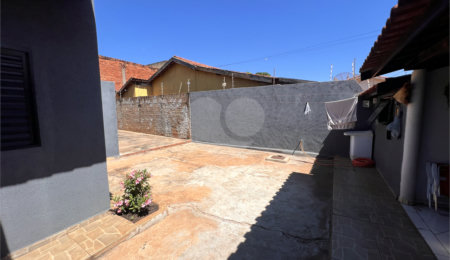 Casa à venda com 3 quartos, sendo 1 suíte,  em Jardim Angelica, Três Lagoas, MS