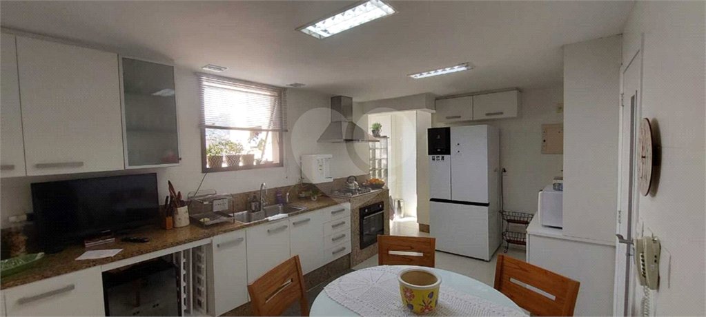 Apartamento à venda com 4 quartos, sendo 1 suíte,  em Tijuca, Rio de Janeiro, RJ