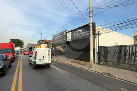 Salão para alugar no Centro, Suzano, SP