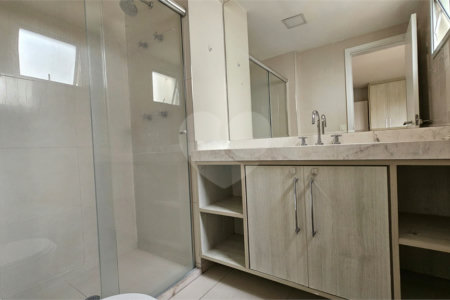 Apartamento à venda com 2 quartos, sendo 1 suíte, em Campo Belo, São Paulo, SP