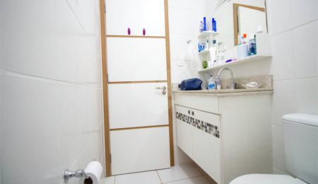 Sobrado à venda com 4 quartos, sendo 3 suítes,  no Centro, São Roque, SP