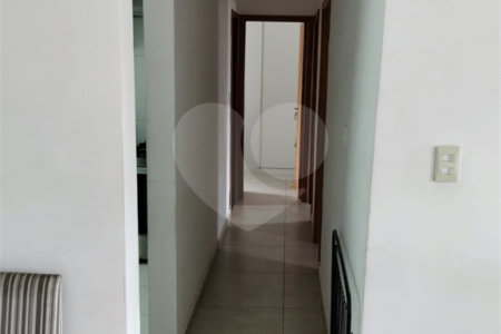 Apartamento à venda com 3 quartos, sendo 1 suíte, em Paulicéia, São Bernardo do Campo, SP