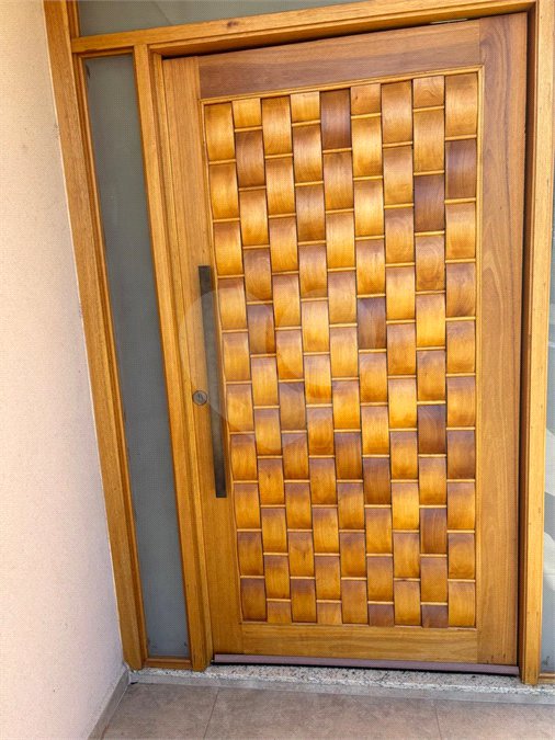 Casa à venda com 2 suítes no condomínio Mirante dos Ipês, Salto - SP