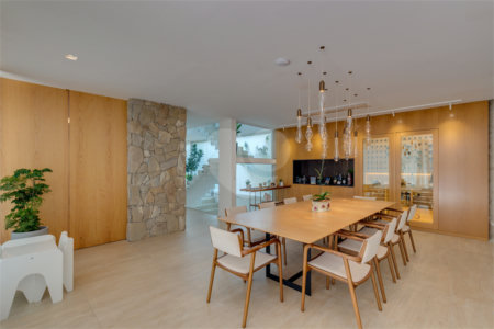 Casa à venda com 3 suítes no condomínio Residencial Canumã, São Paulo - SP