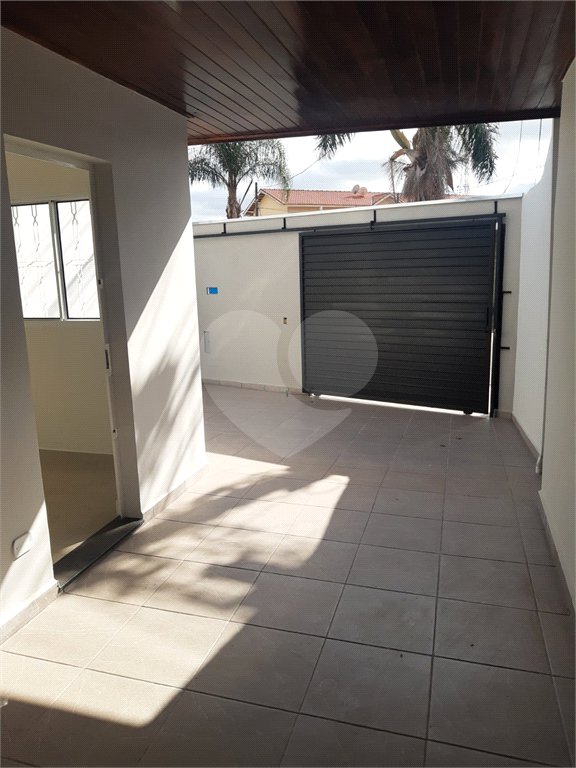 Casa à venda com 4 quartos em Lopes de Oliveira, Sorocaba, SP
