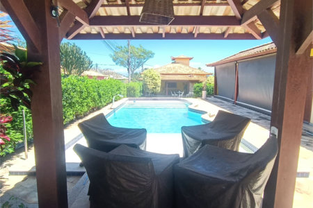 Casa à venda com 3 quartos, sendo 1 suíte, em Rasa, Armação dos Búzios, RJ