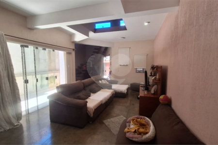Casa à venda com 4 quartos, sendo 2 suítes, em Parque Esmeralda, Sorocaba, SP