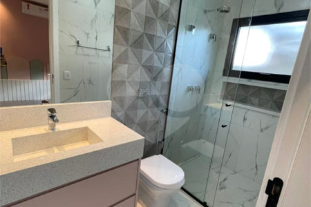 Casa à venda com 3 suítes no condomínio Residencial Granville, Atibaia - SP