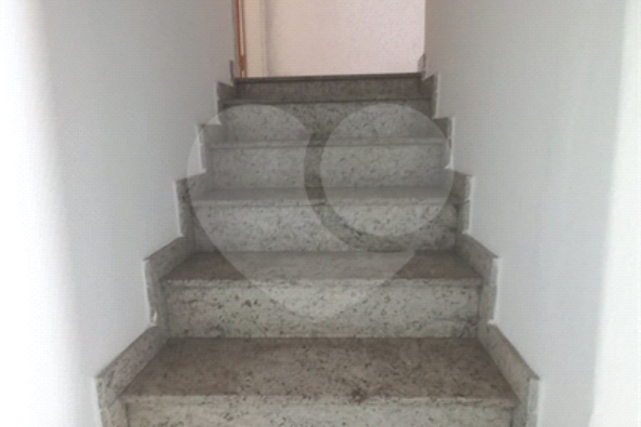 Sobrado à venda com 3 quartos, sendo 1 suíte, em Santana, São Paulo, SP