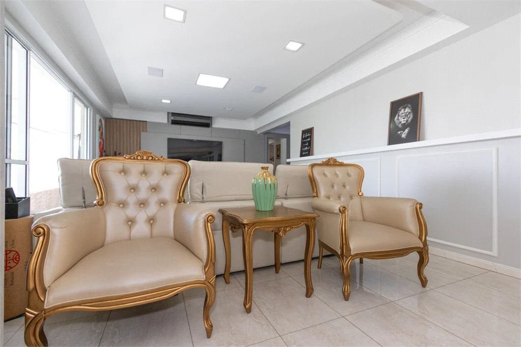 Apartamento à venda com 4 quartos, sendo 3 suítes,  em Vila Romana, São Paulo, SP