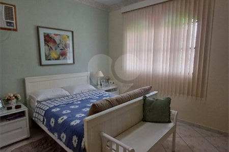 Casa à venda com 3 quartos, sendo 2 suítes, em Campo Grande, Rio de Janeiro, RJ