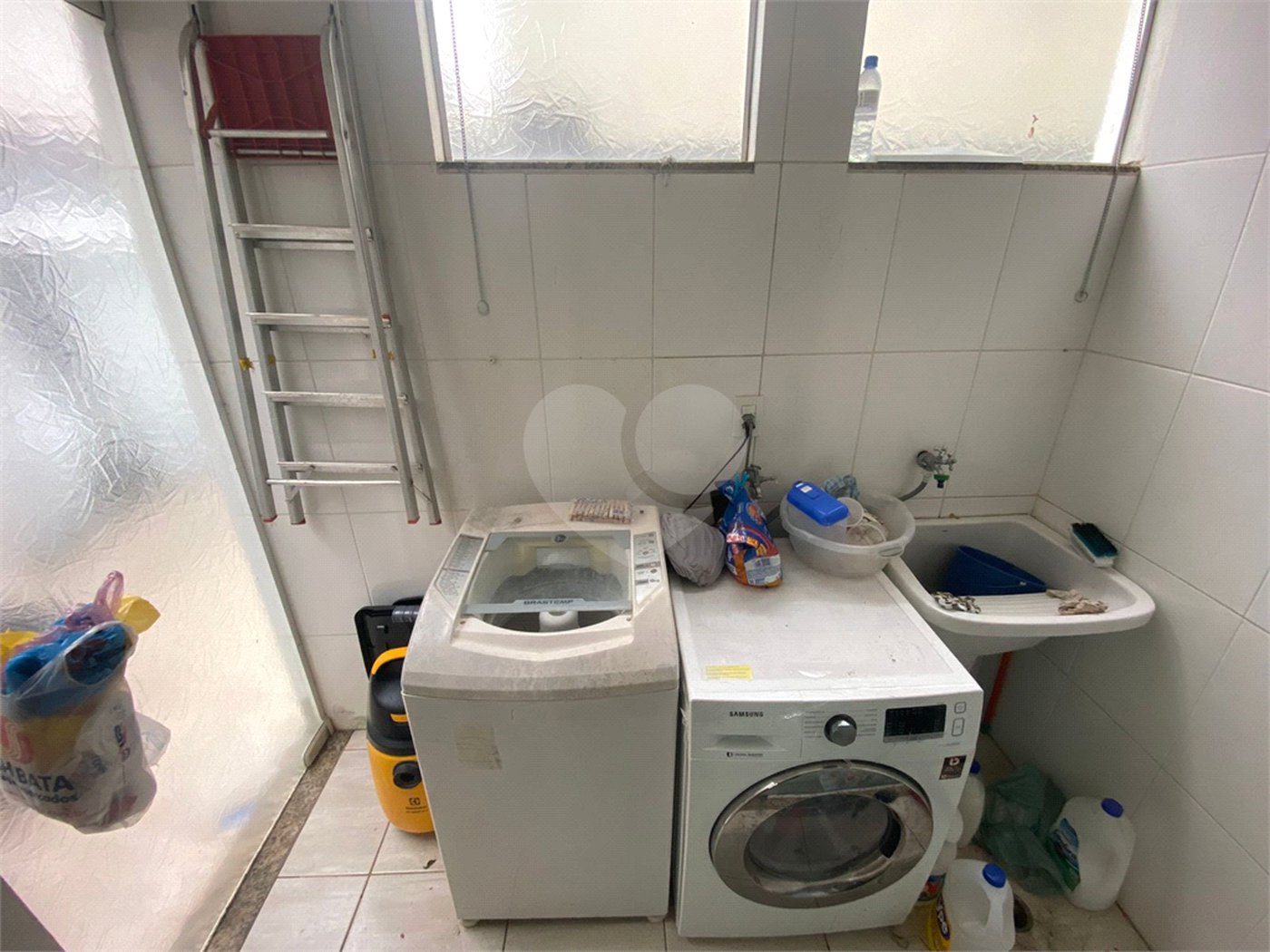 Sobrado à venda com 2 quartos, sendo 1 suíte, em Jardim Nathalie, Mogi das Cruzes, SP