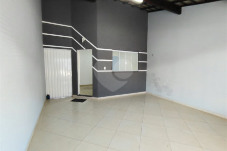 Casa à venda com 2 quartos em Vila La Brunetti, Itapetininga, SP