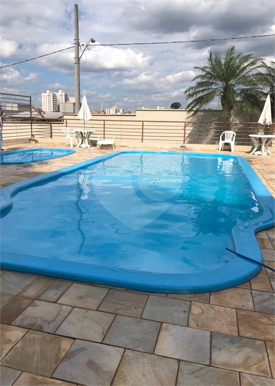 Apartamento à venda com 3 quartos, sendo 1 suíte, em Vila Santana, Mogi das Cruzes, SP