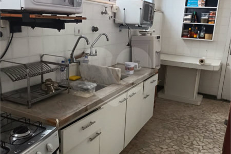Apartamento à venda com 4 quartos, sendo 1 suíte, em Pinheiros, São Paulo, SP