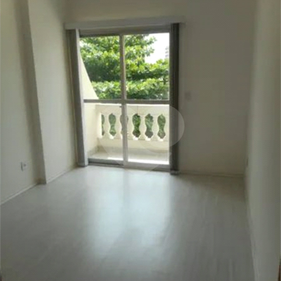 Apartamento á Venda com 43m² - Liberdade