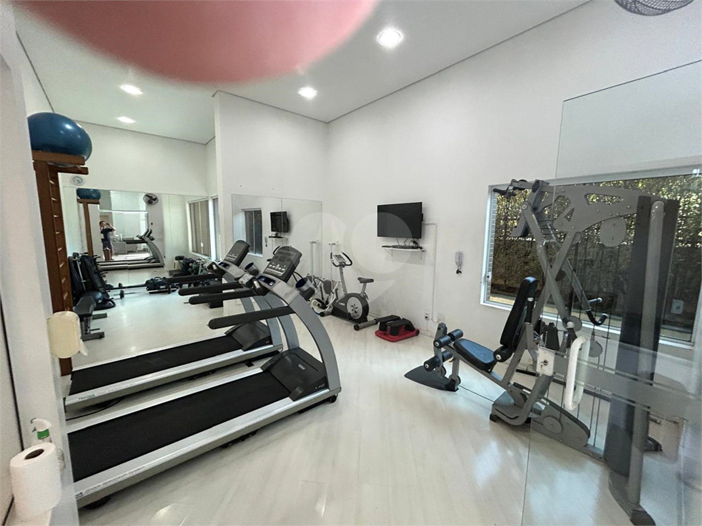 Apartamento à venda com 2 quartos, sendo 1 suíte,  em Vila Romana, São Paulo, SP