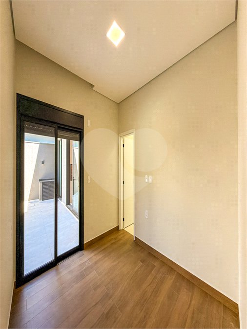 Casa à venda com 3 suítes no condomínio Residencial Dona Maria Candida, Indaiatuba - SP