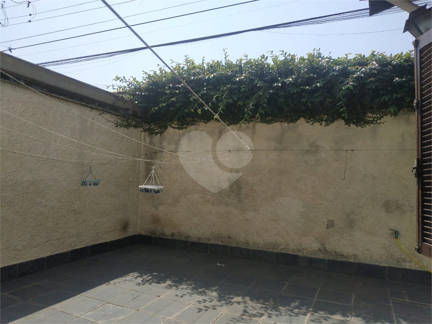 Casa Térrea à venda com 3 quartos, sendo 1 suíte,  em Interlagos, São Paulo, SP