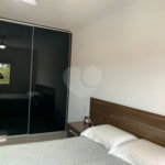 Excelente sobrado com piscina e churrasqueira