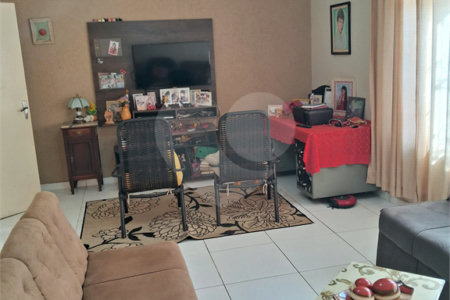Casa à venda com 4 quartos, sendo 1 suíte, em Parque Boa Esperança, Indaiatuba, SP