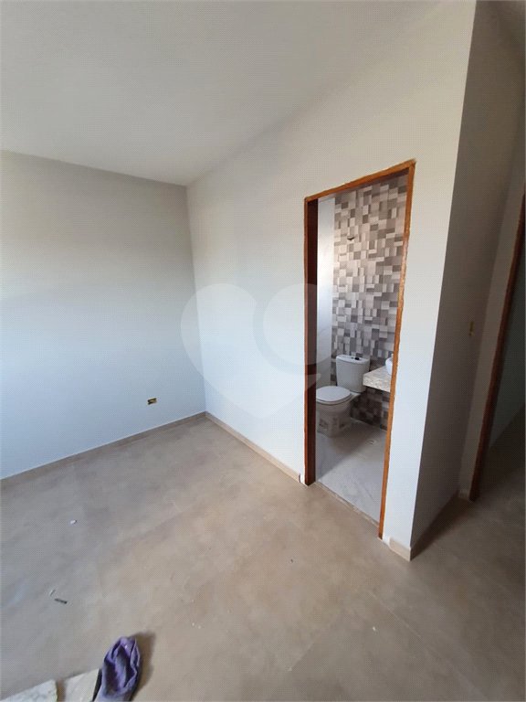 Casa à venda com 3 suítes em Vila Maricy, Guarulhos, SP