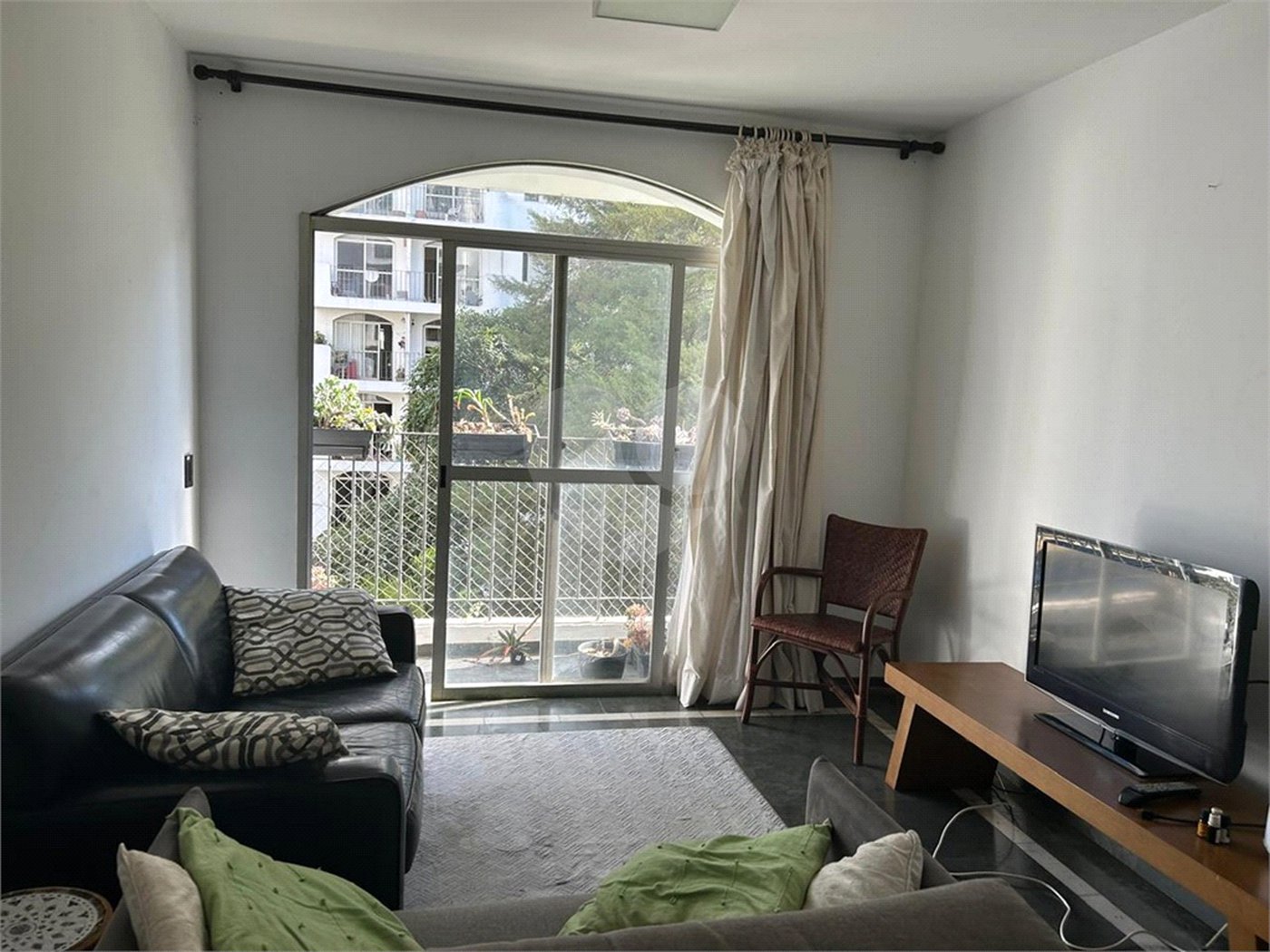 Apartamento à venda com 3 quartos em Vila Suzana, São Paulo, SP