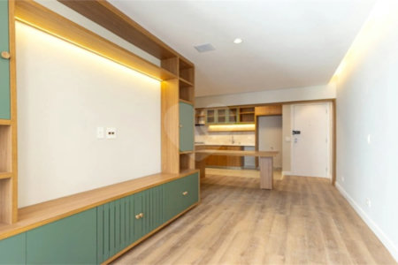 Apartamento à venda com 2 quartos, sendo 1 suíte, em Vila Olímpia, São Paulo, SP