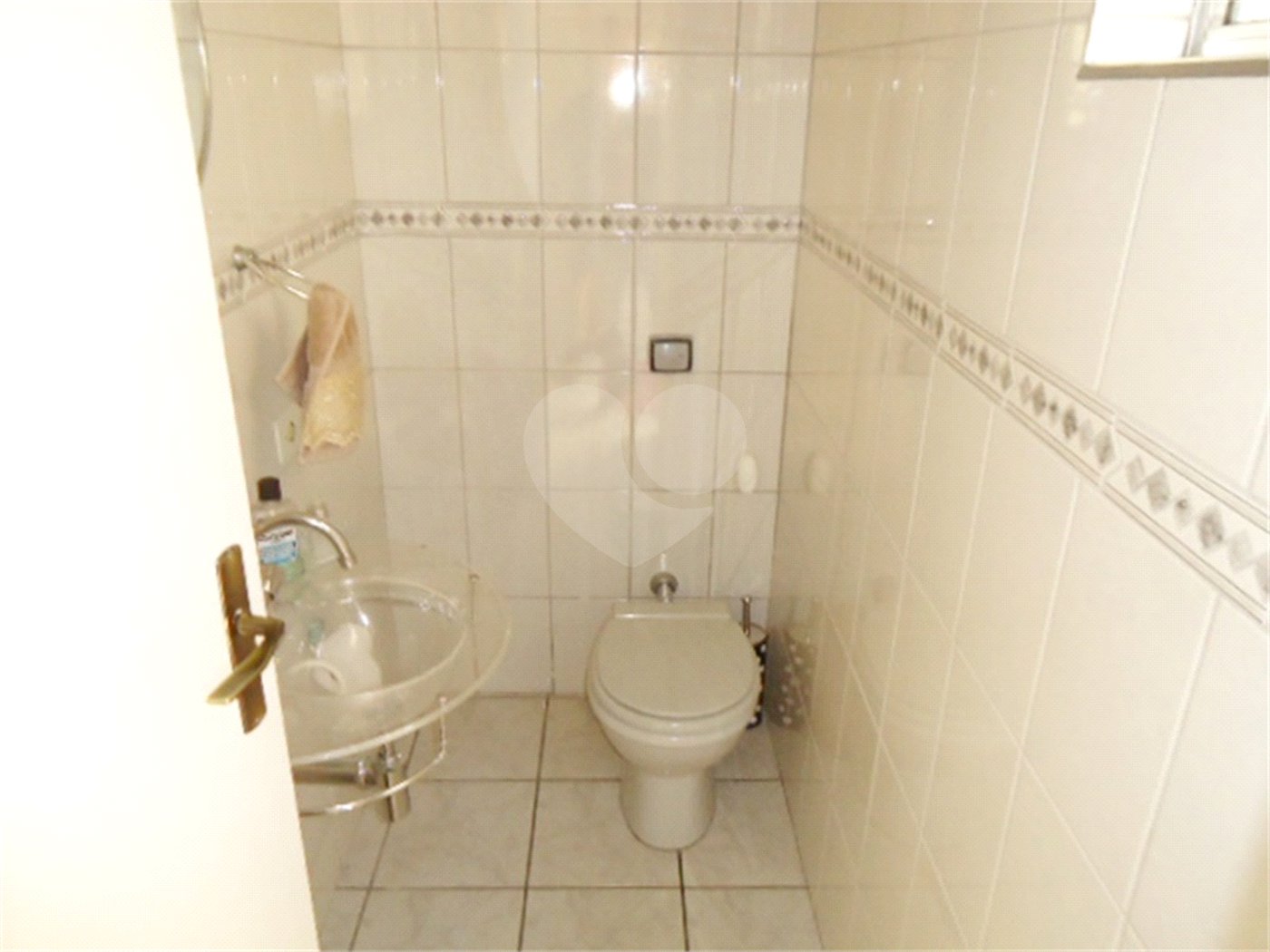 Sobrado à venda com 3 quartos, sendo 1 suíte, em Jardim Peri, São Paulo, SP