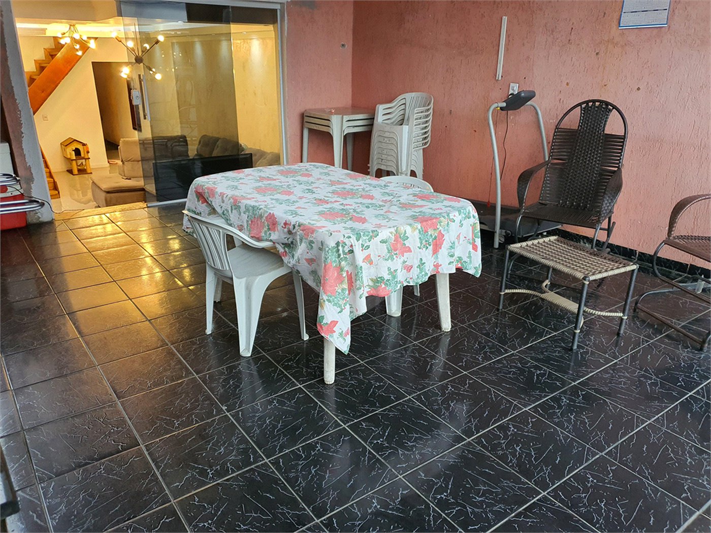 Sobrado à venda com 2 quartos, sendo 1 suíte, em Jardim Meliunas, São Paulo, SP