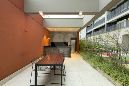 Apartamento à venda ou para alugar com 1 quarto em Vila Pompéia, São Paulo, SP