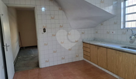 Sobrado à venda com 3 quartos em Campo Belo, São Paulo, SP