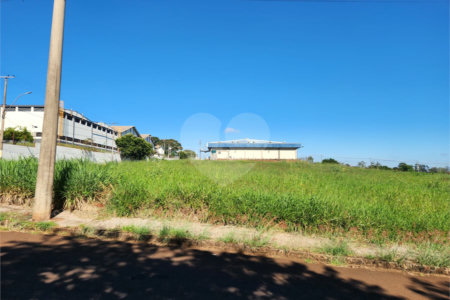 Terreno à venda em Jardim Quitandinha II, Araraquara, SP