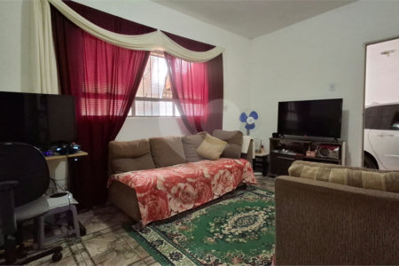 Casa de Vila à venda com 2 quartos em Vila Dylze, Votorantim, SP