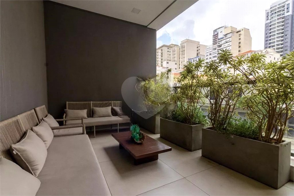 Apartamento à venda com 3 quartos, sendo 1 suíte, em Pinheiros, São Paulo, SP