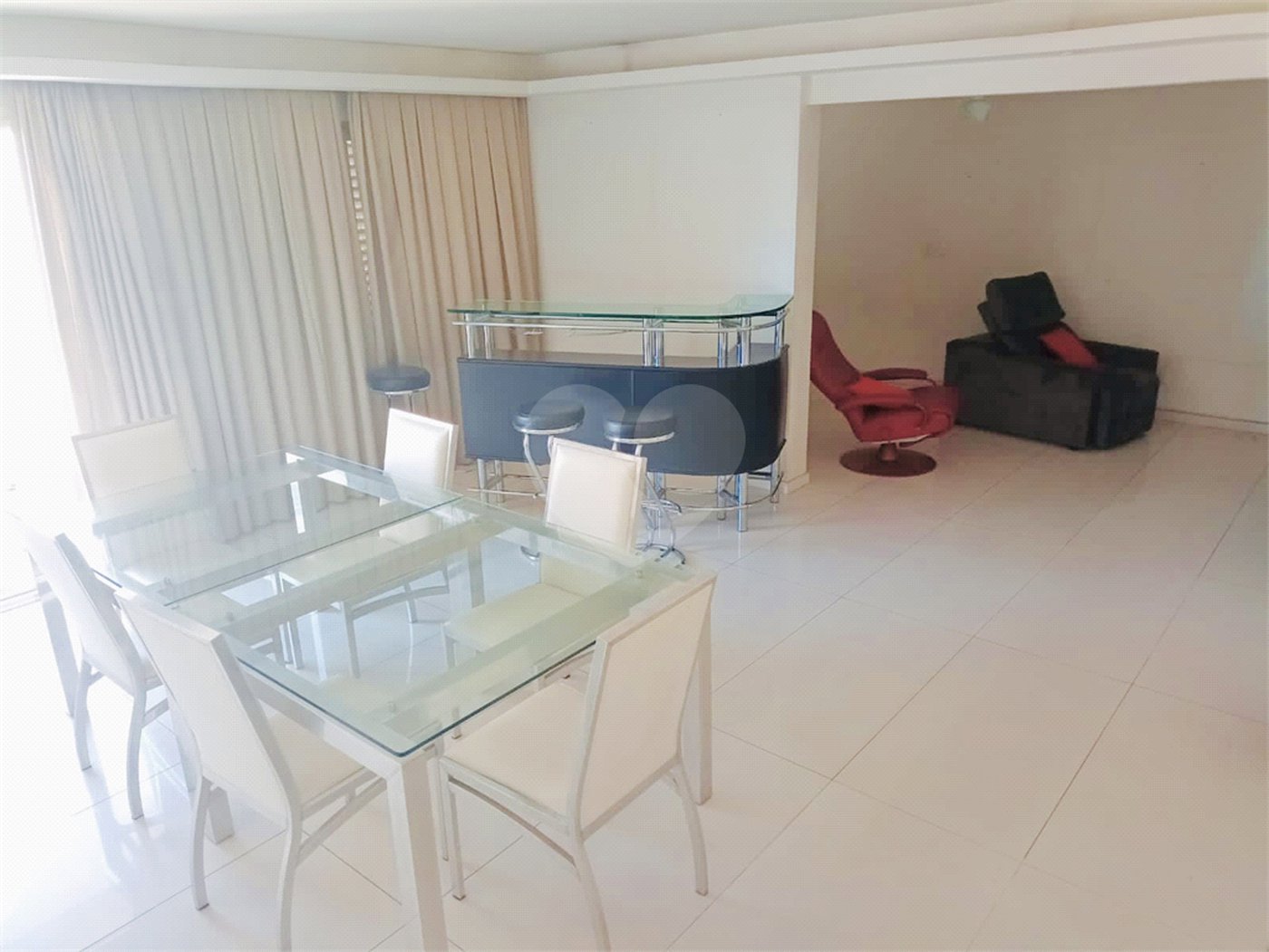 Apartamento à venda ou para alugar com 3 quartos, sendo 1 suíte,  em Perdizes, São Paulo, SP