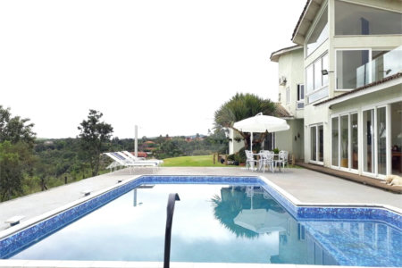 Casa à venda com 4 quartos, sendo 2 suítes, em Pinhal, Jarinu, SP