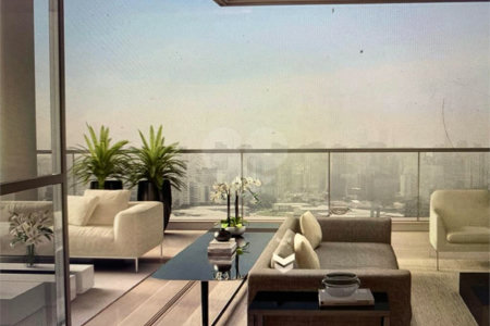 Apartamento à venda com 4 suítes em Vila Mariana, São Paulo, SP
