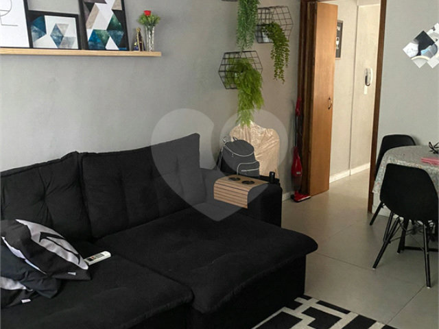Casa à venda com 2 quartos no condomínio Goiás, São Paulo - SP
