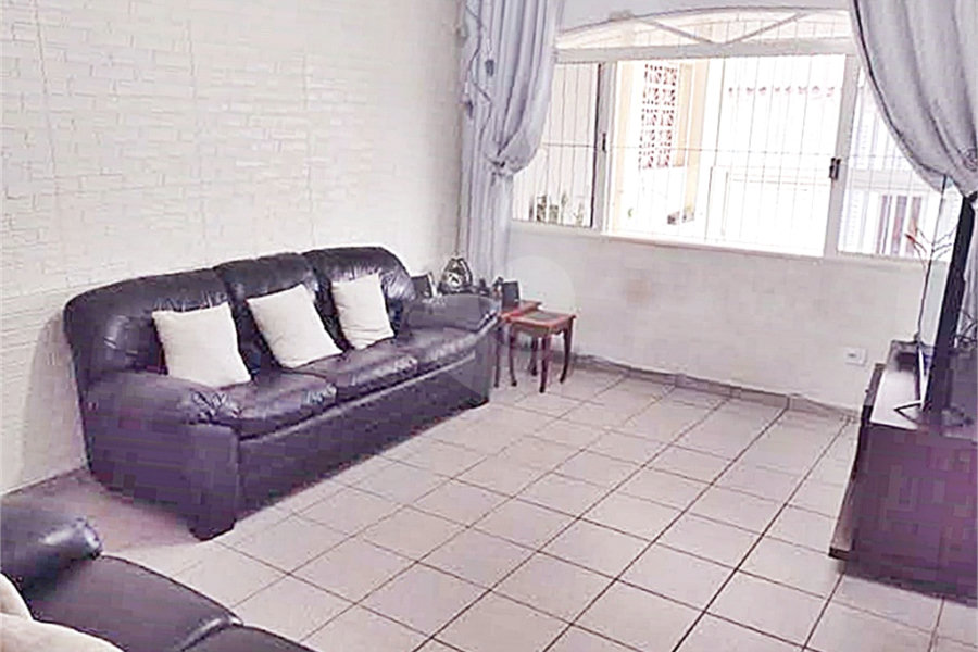 Casa à venda com 5 quartos, sendo 1 suíte, em Santana, São Paulo, SP