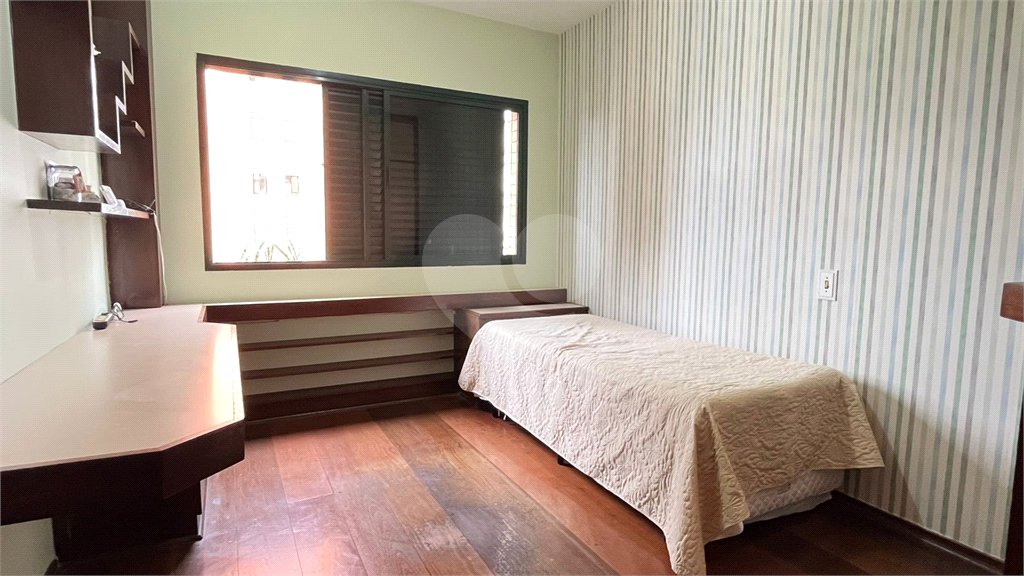 Apartamento à venda com 3 suítes em Moema, São Paulo, SP