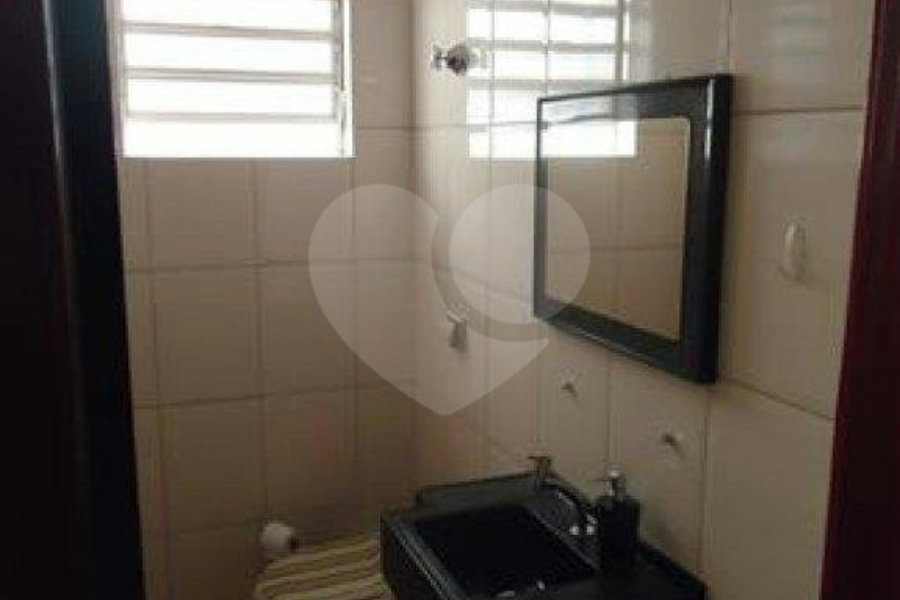 Sobrado à venda com 3 quartos, sendo 1 suíte,  em Parque Edu Chaves, São Paulo, SP