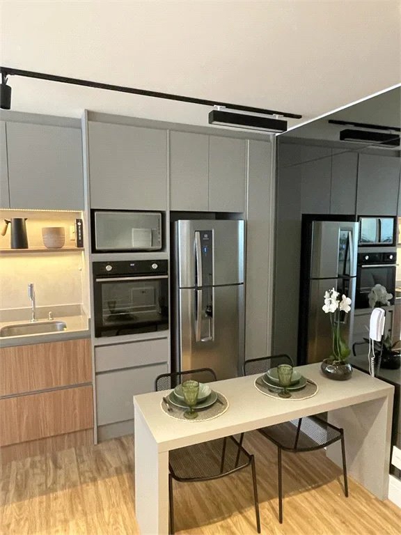 Apartamento à venda com 1 suíte em Pinheiros, São Paulo, SP