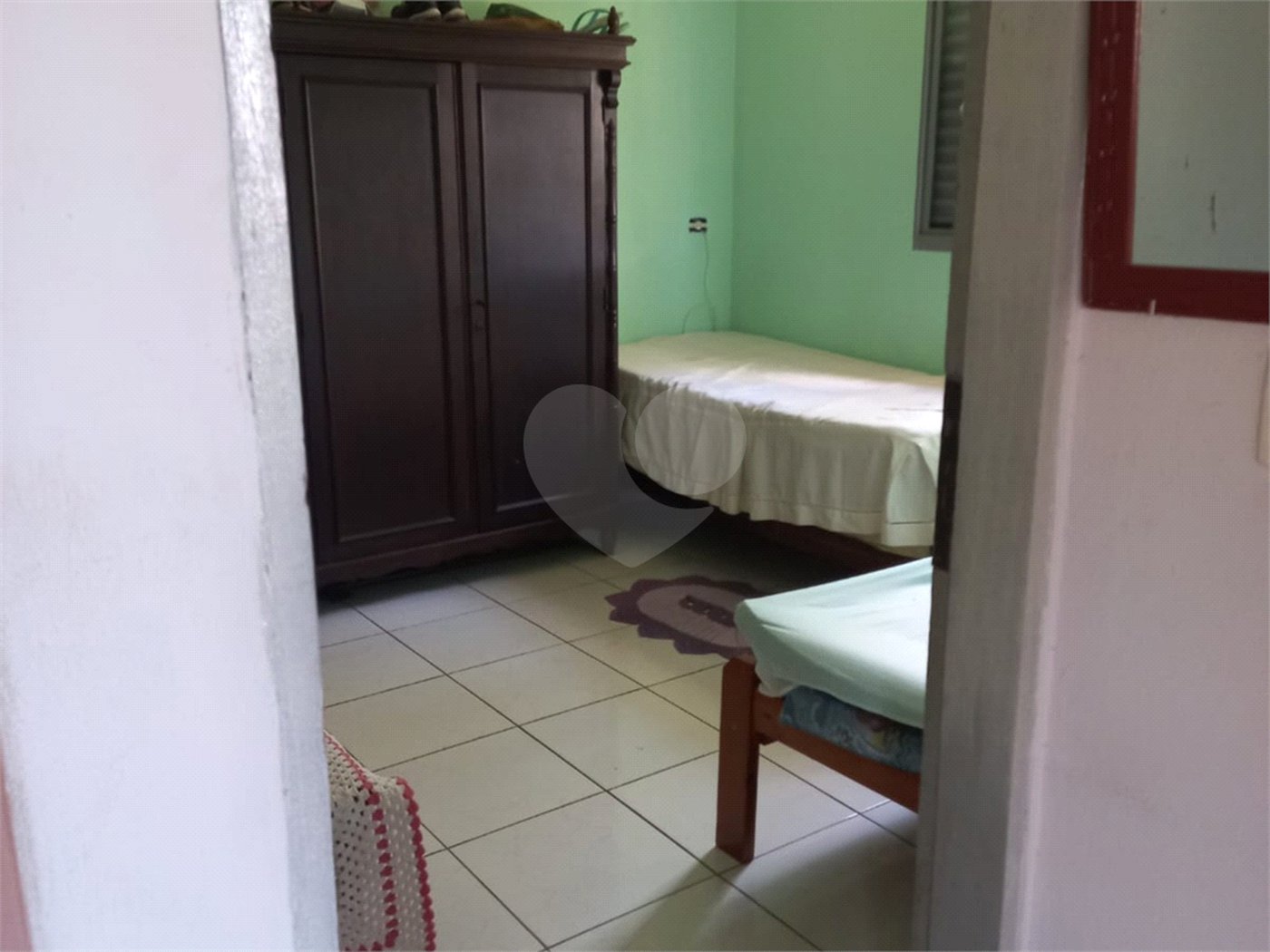 Casa à venda com 2 quartos em Vila Matias, Alambari, SP