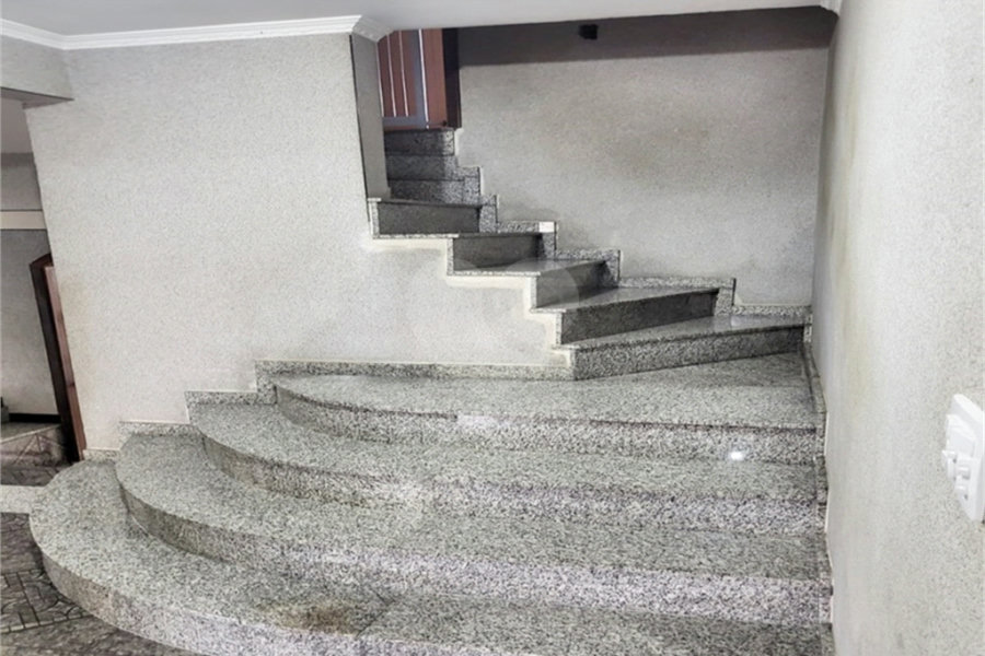 Casa à venda com 4 quartos, sendo 2 suítes, em Vila Maria, São Paulo, SP