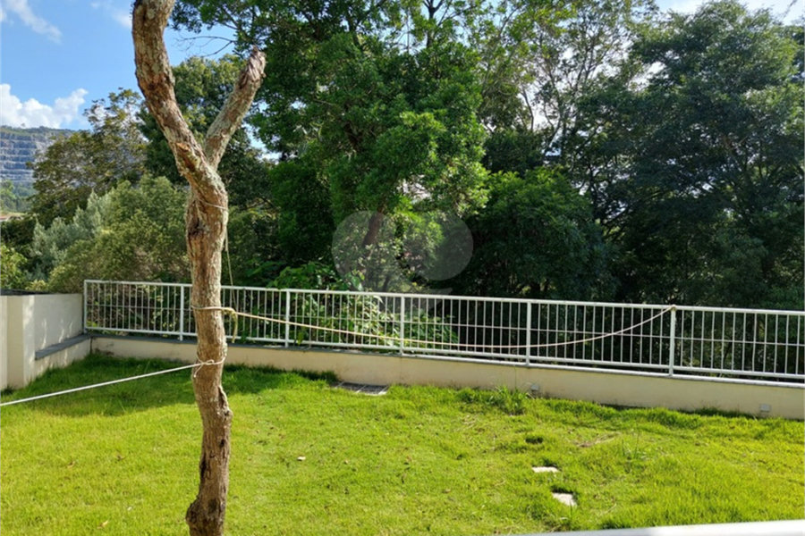 Casa à venda com 3 quartos, sendo 1 suíte, em Barreiro, Mairiporã, SP