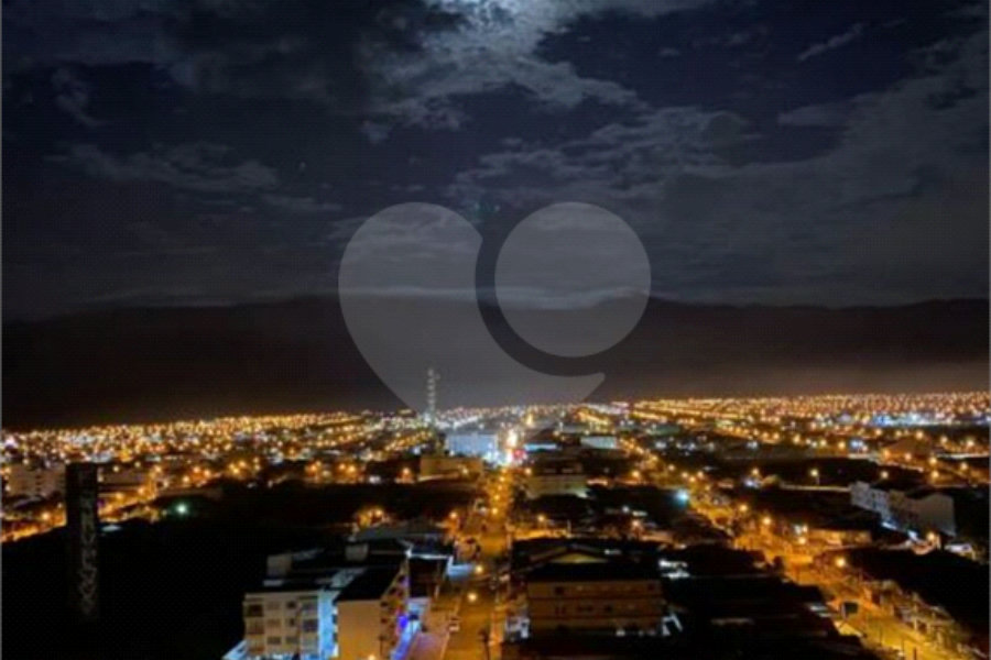 Duplex à venda com 3 suítes em Caiçara, Praia Grande, SP