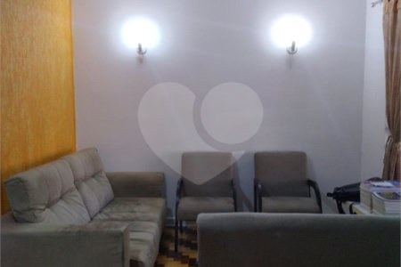 Sobrado à venda com 3 quartos em Vila Cordeiro, São Paulo, SP