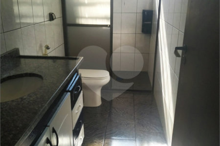 Casa de Vila à venda com 4 quartos, sendo 1 suíte, em Vila Santa Catarina, São Paulo, SP